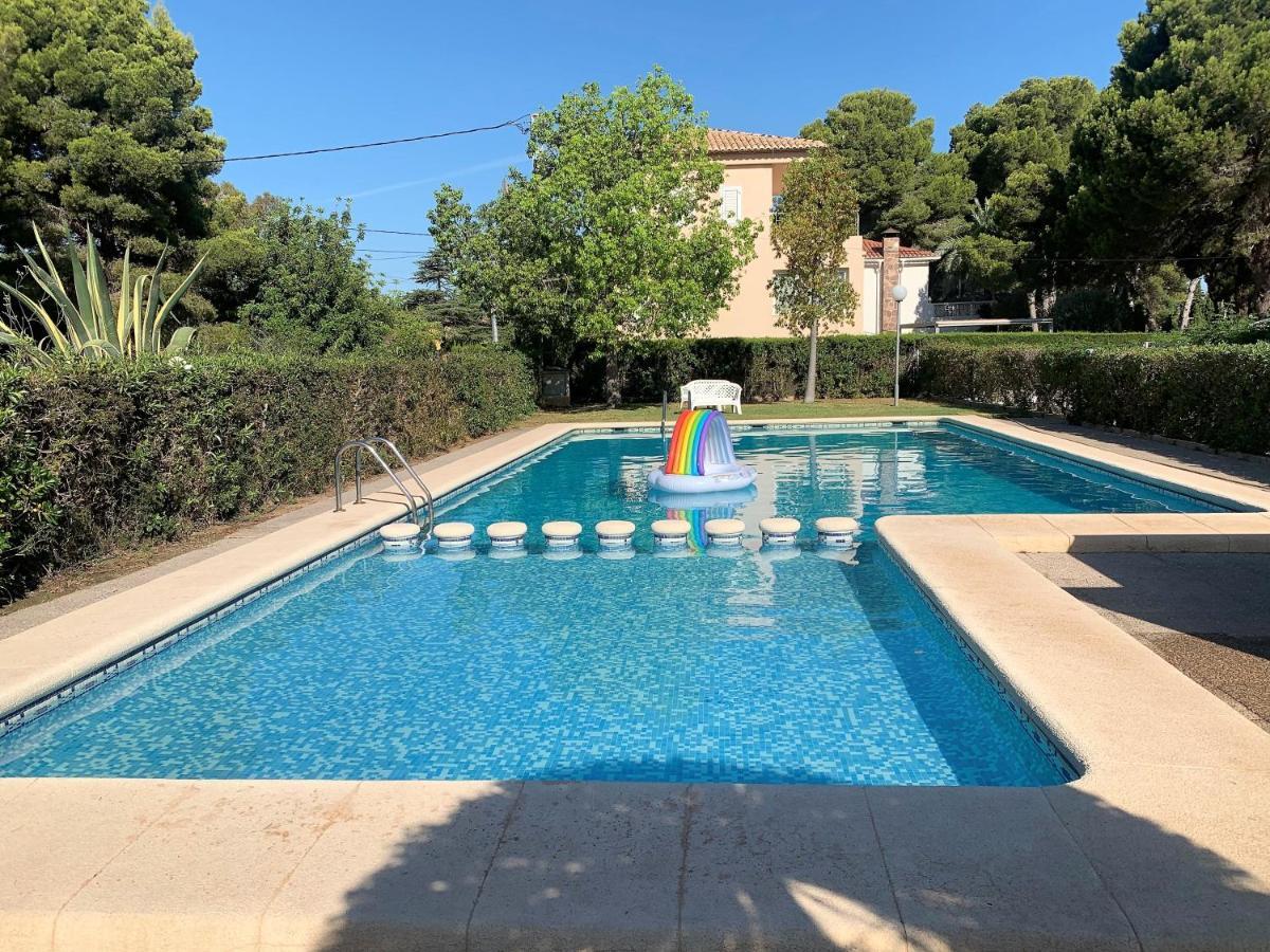 Llenate De Mar Villa Denia Luaran gambar